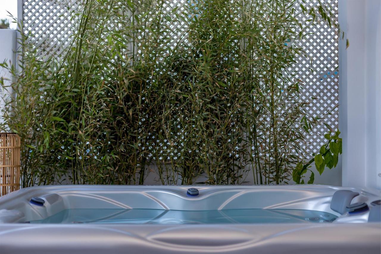 Divino Suites (Adults Only) ثيرا المظهر الخارجي الصورة