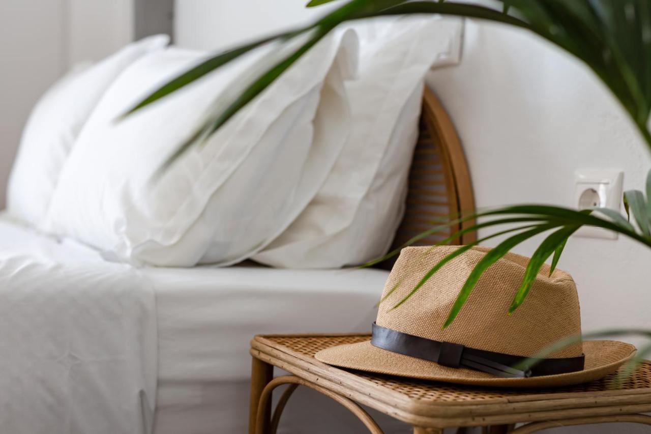 Divino Suites (Adults Only) ثيرا المظهر الخارجي الصورة
