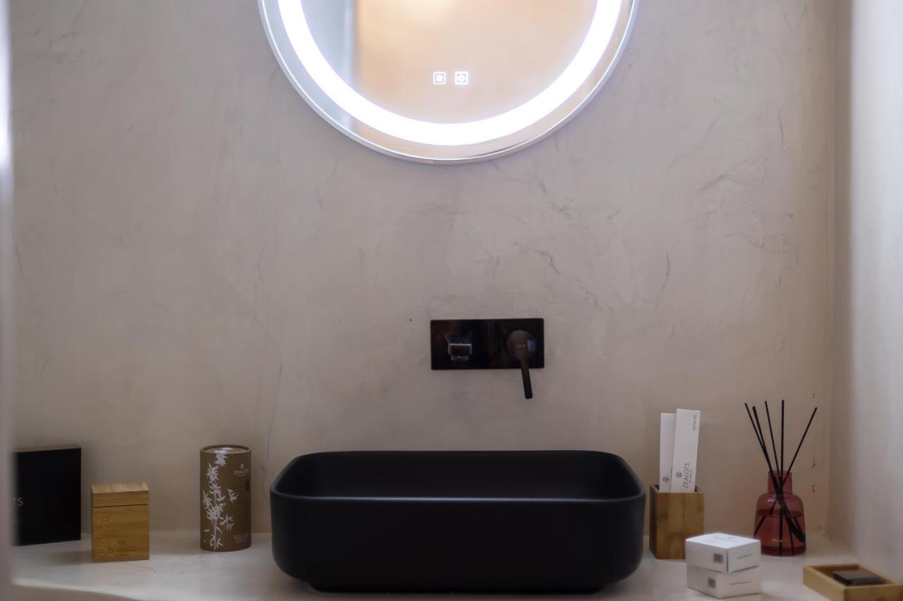 Divino Suites (Adults Only) ثيرا المظهر الخارجي الصورة